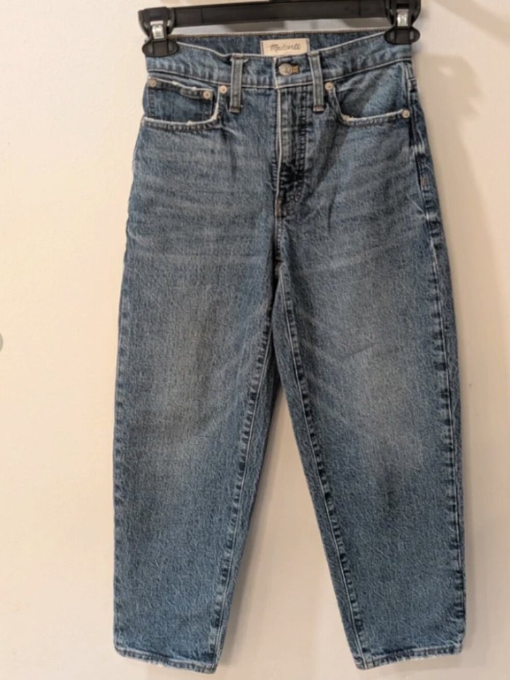 The Madewell Balloon Medium Wash Blue Denim Women's Jeans in size 23P